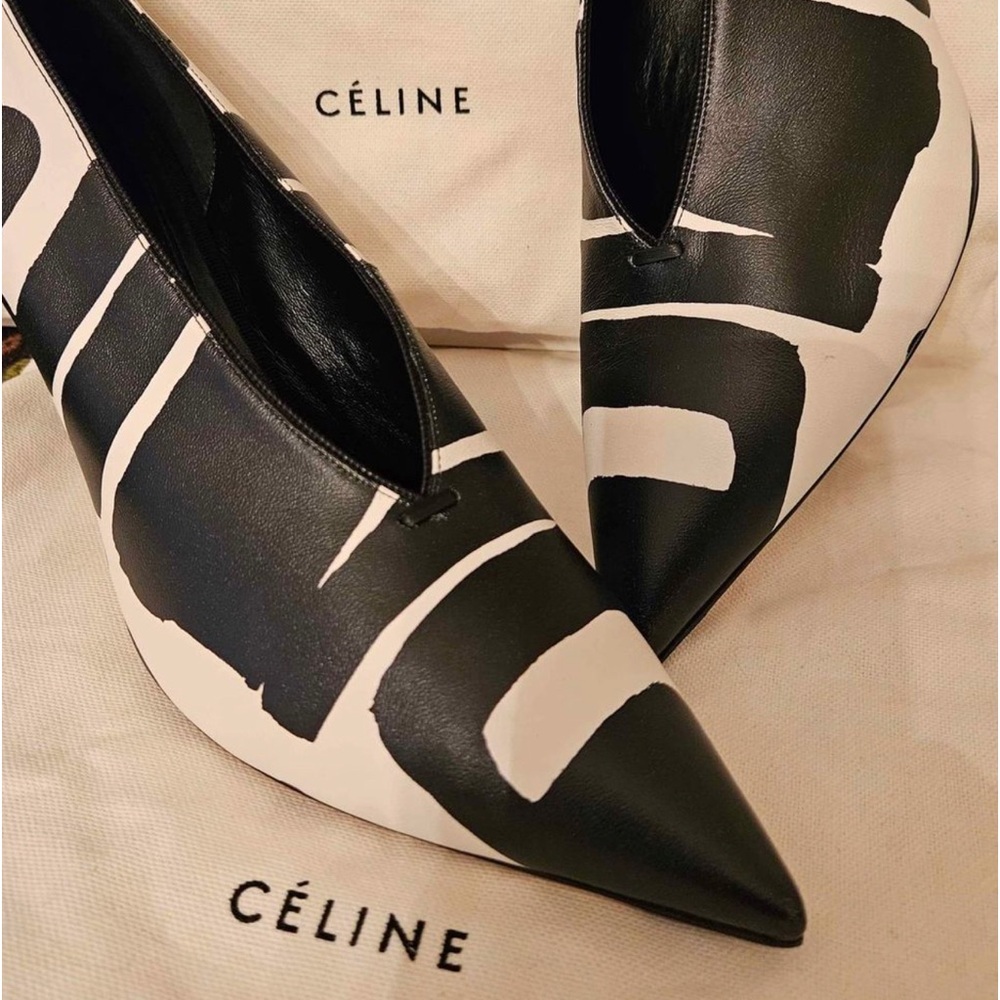 Céline NWB Op-Art V-neck leather pumps 40.5 NEW